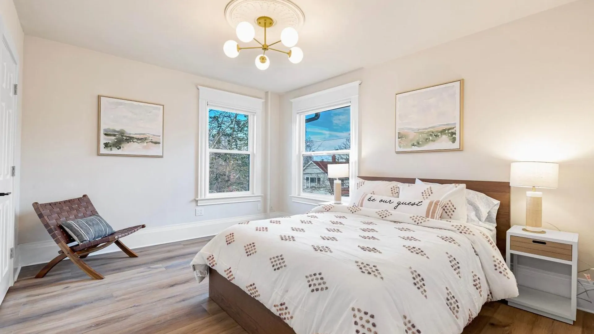Vintage Meets Modern Spacious Capitol Hill Single Family Home With 97 Walk Score Seattle Holiday home