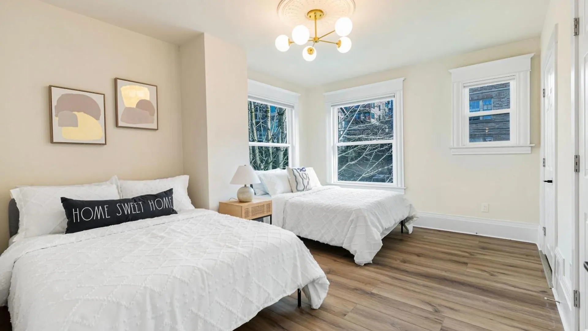 Holiday home Vintage Meets Modern Spacious Capitol Hill Single Family Home With 97 Walk Score Seattle United States