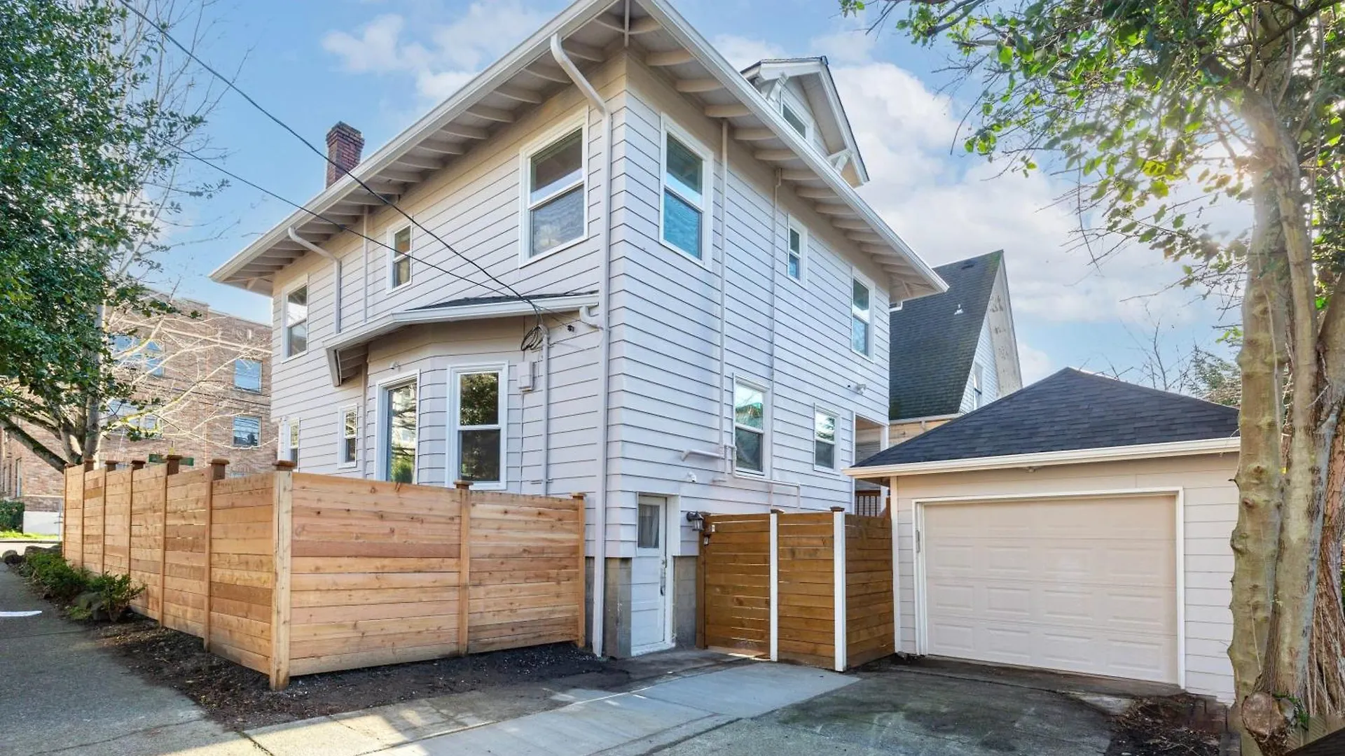 Holiday home Vintage Meets Modern Spacious Capitol Hill Single Family Home With 97 Walk Score Seattle
