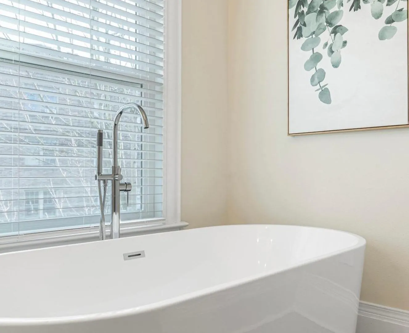 Vintage Meets Modern Spacious Capitol Hill Single Family Home With 97 Walk Score Seattle 0*,  United States