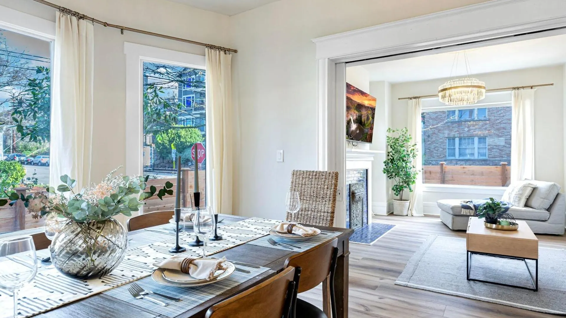 Vintage Meets Modern Spacious Capitol Hill Single Family Home With 97 Walk Score Seattle 0*,