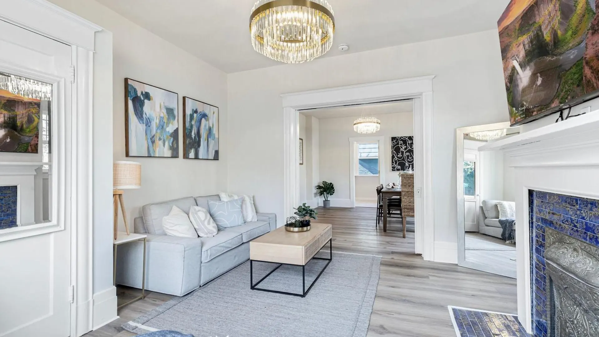 Holiday home Vintage Meets Modern Spacious Capitol Hill Single Family Home With 97 Walk Score Seattle